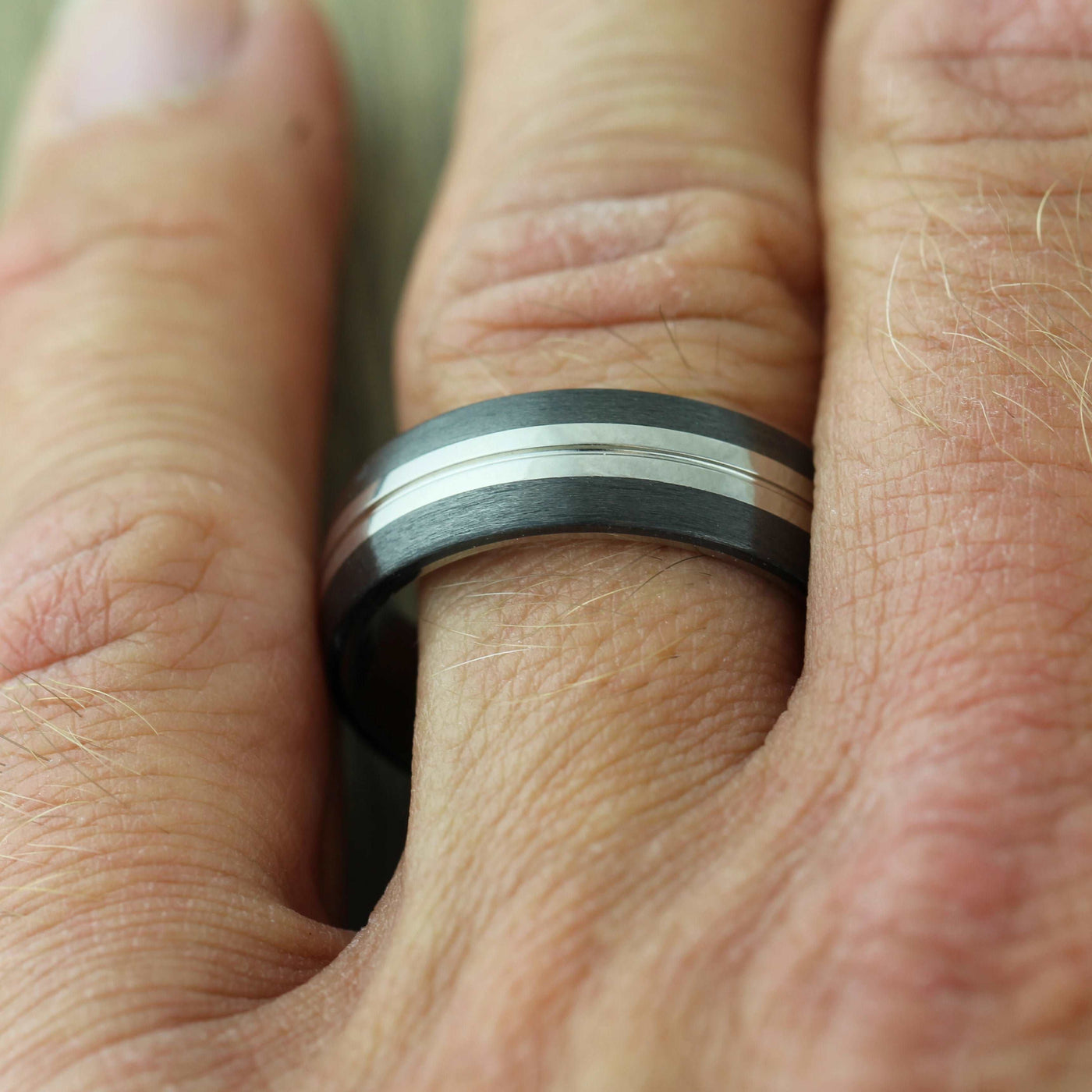 Polished Titanium & Carbon Fibre wedding Ring with FREE Engraving