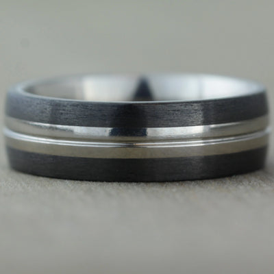 Polished Titanium & Carbon Fibre wedding Ring with FREE Engraving